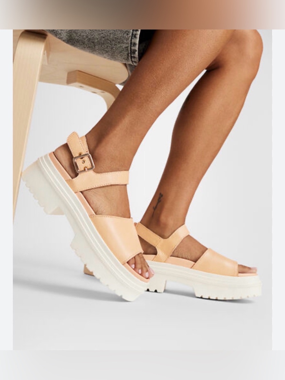 NWOB CONVERSE Chuck Taylor All Star Lugged Heel Sandal Tan. MSRP $142